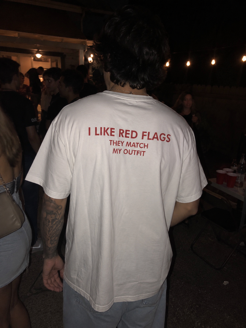 I LIKE RED FLAGS THEY MATCH MY OUTFIT T-SHIRT WHITE